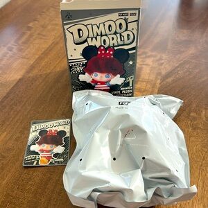 POP MART Dimoo Disney Minnie’s Balloon Vinyl Plush Keychain Toy
